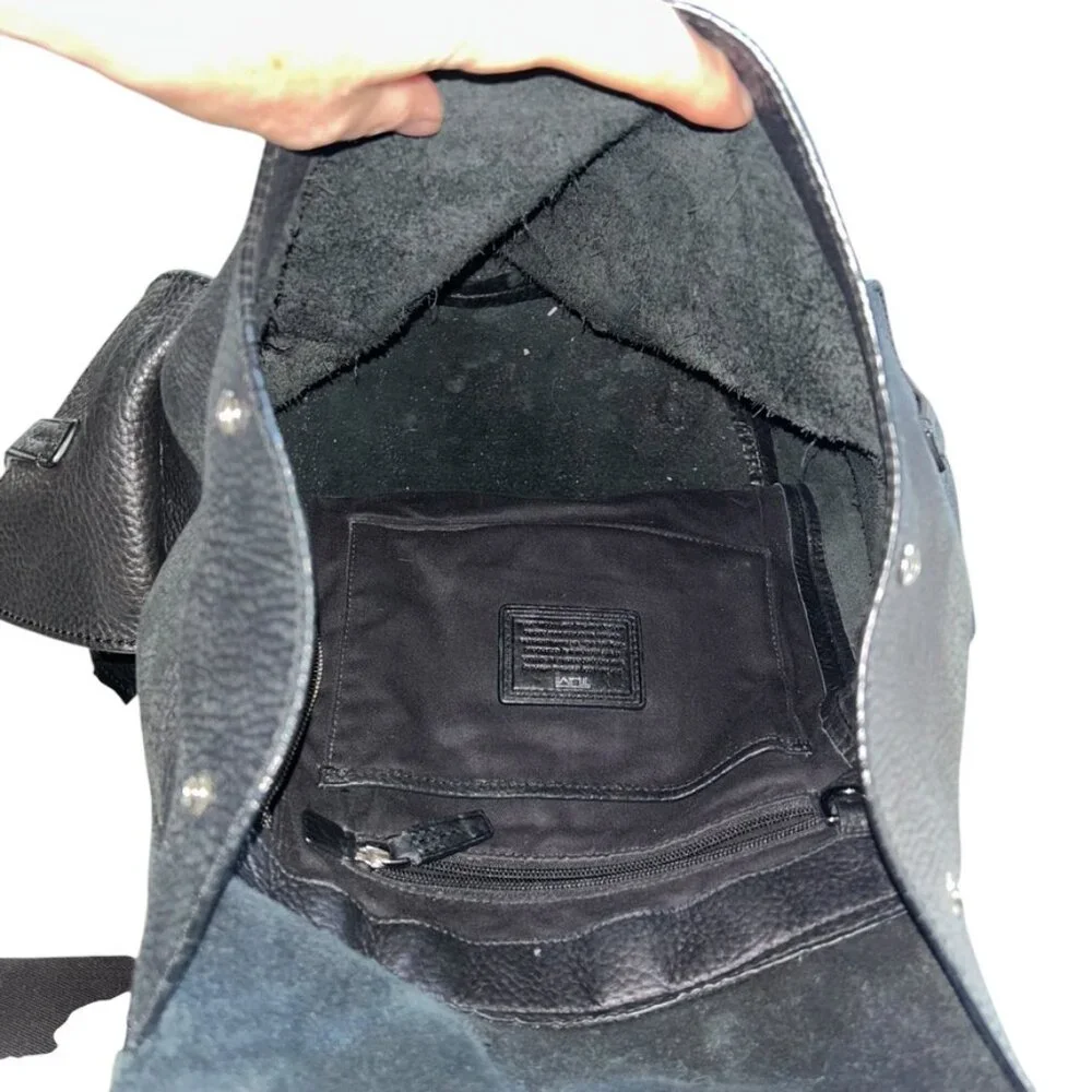 tumi black all weather leather back pack adventure travel
